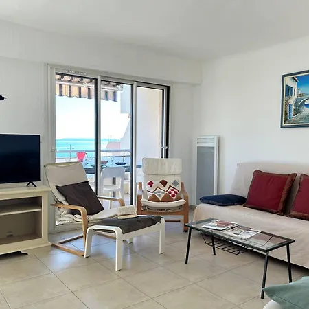 3 Pieces Avec Terrasse Au Lavandou, Proche Plages Et Commerces - Fr-1-251-582 Apartment Le Lavandou